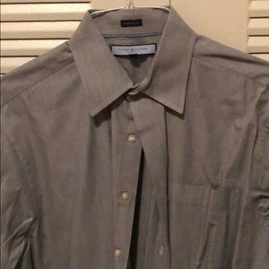 Tommer Hilfiger 15.5 Gray Dress Shirt